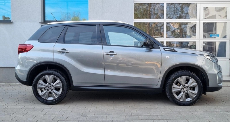 Suzuki Vitara cena 79900 przebieg: 50740, rok produkcji 2021 z Gdynia małe 781